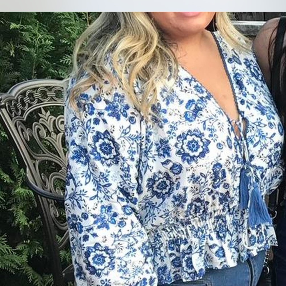 Floral Blue and White Women's Top